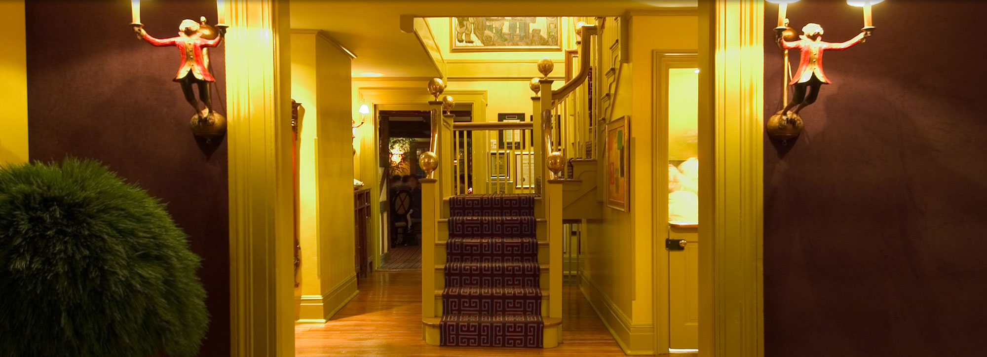 Homestead Inn Lobby