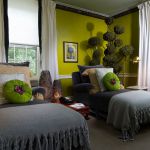 2 reclining chair beds